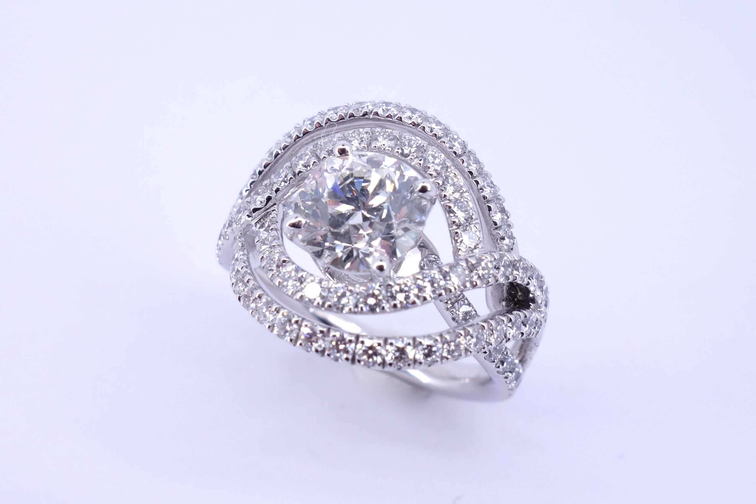 bague double entourage diamants