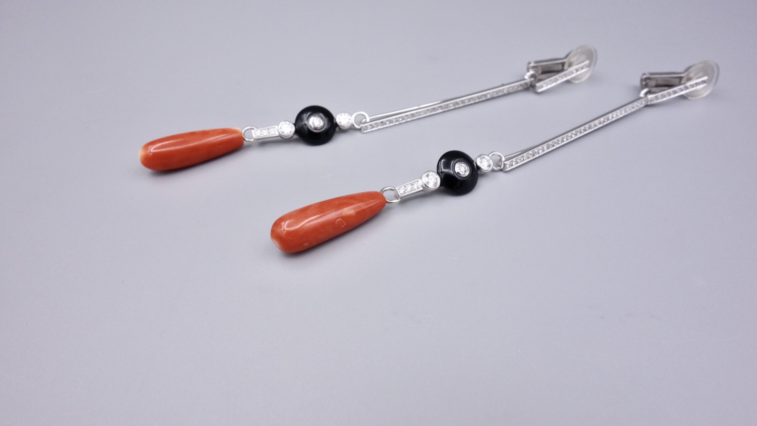 boucles corail et onyx