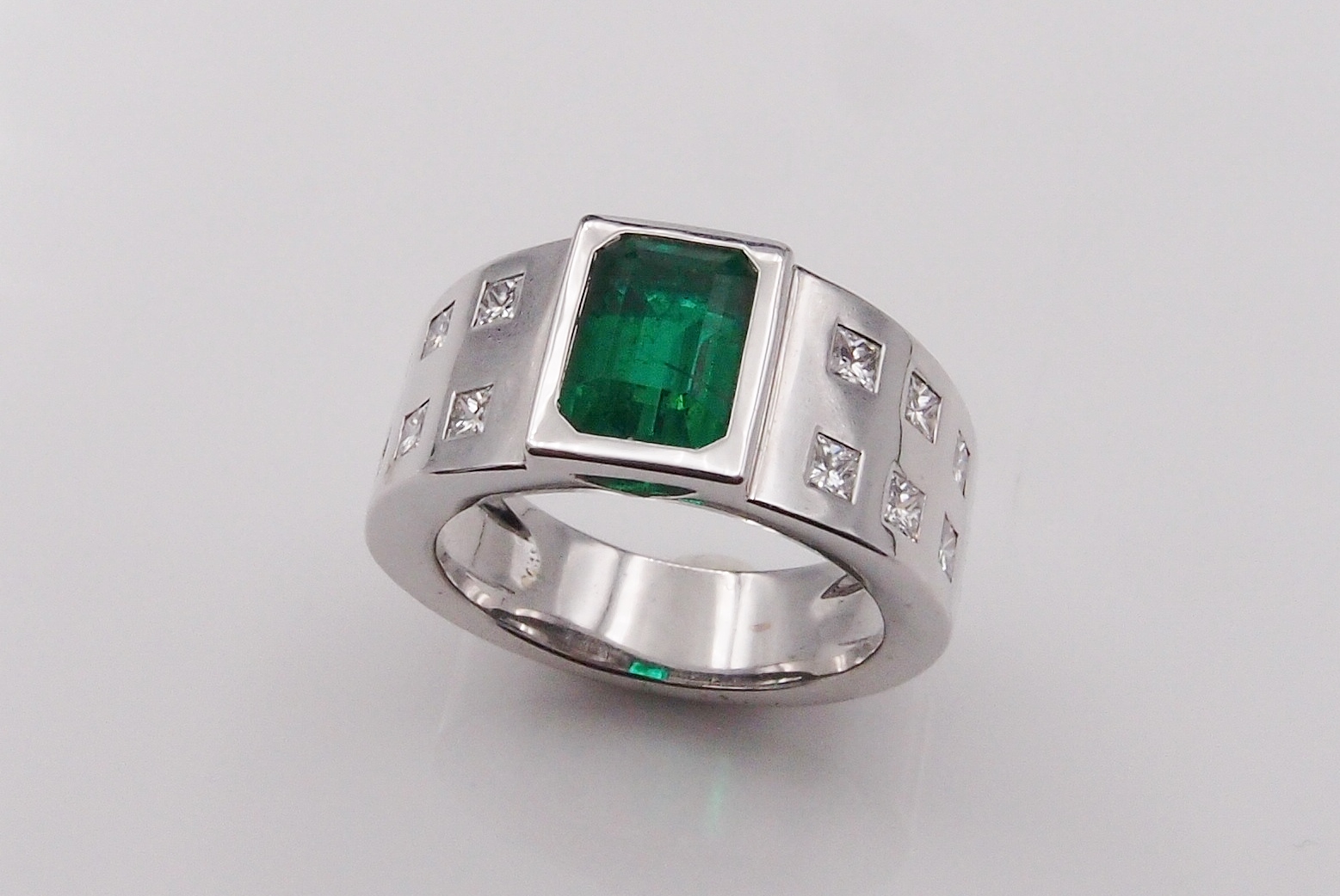 bague émeraude