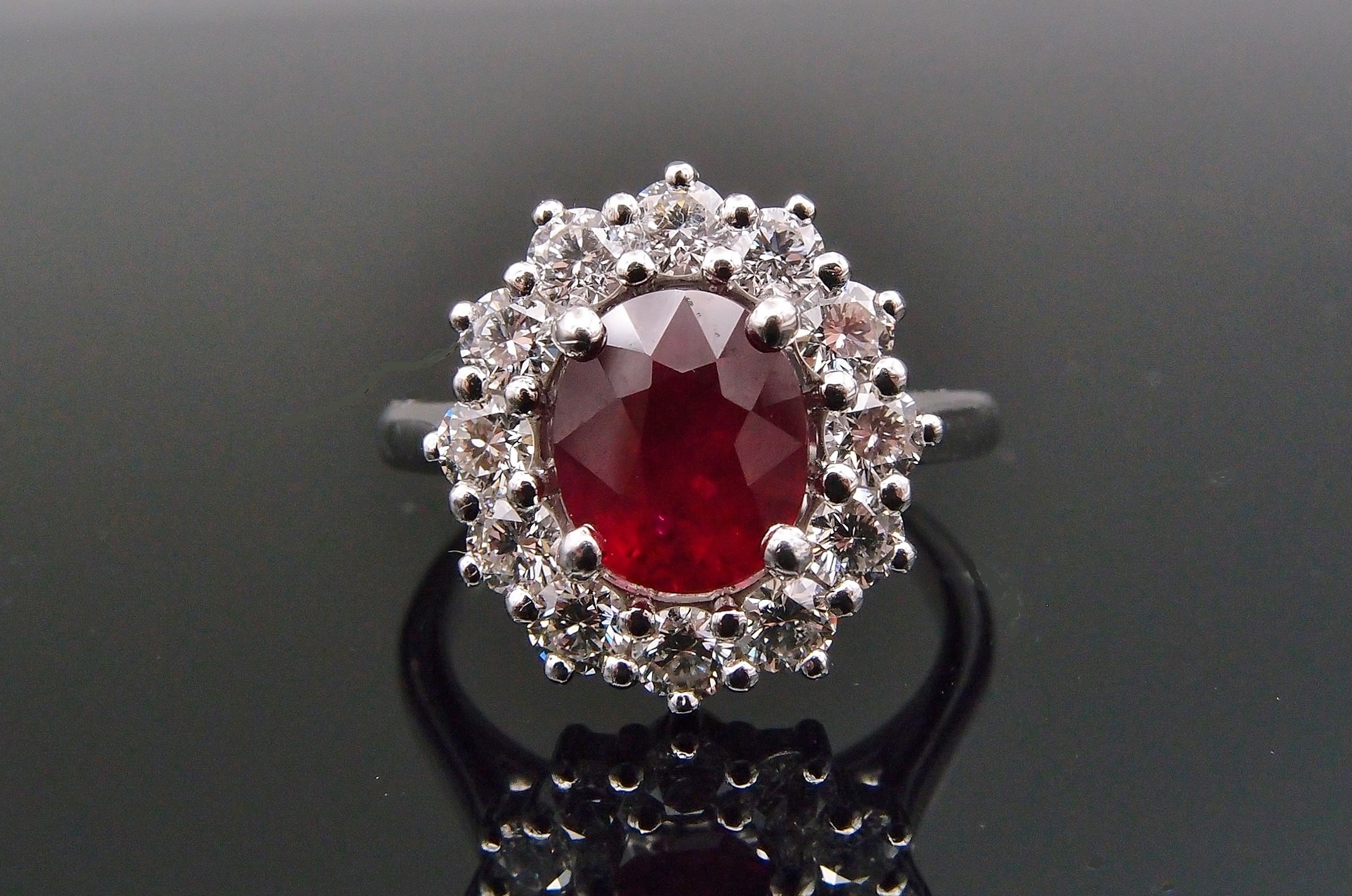 bague marguerite rubis et diamant